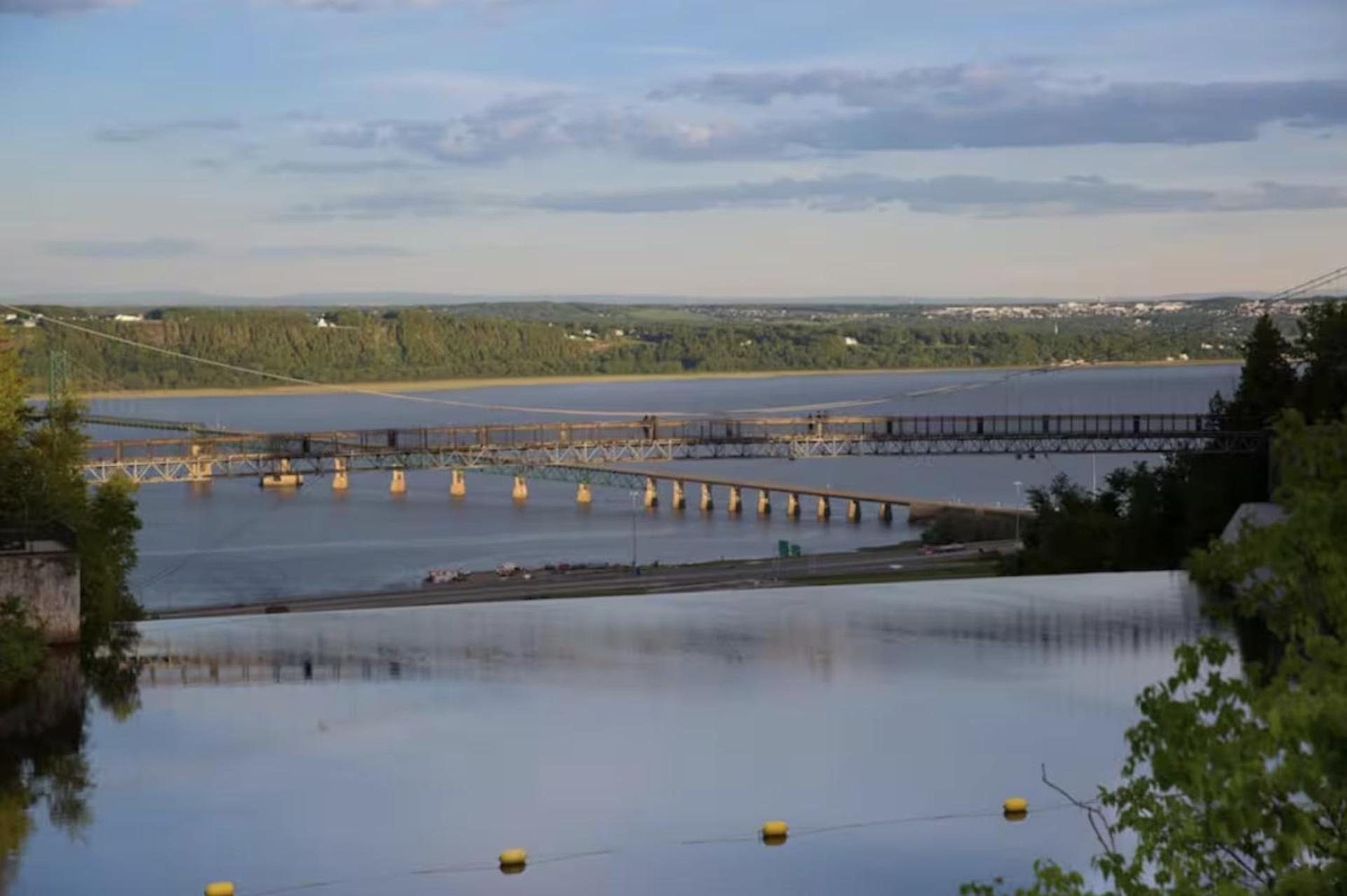 Initial - Maitre - Chutes-Montmorency Boischatel Екстер'єр фото
